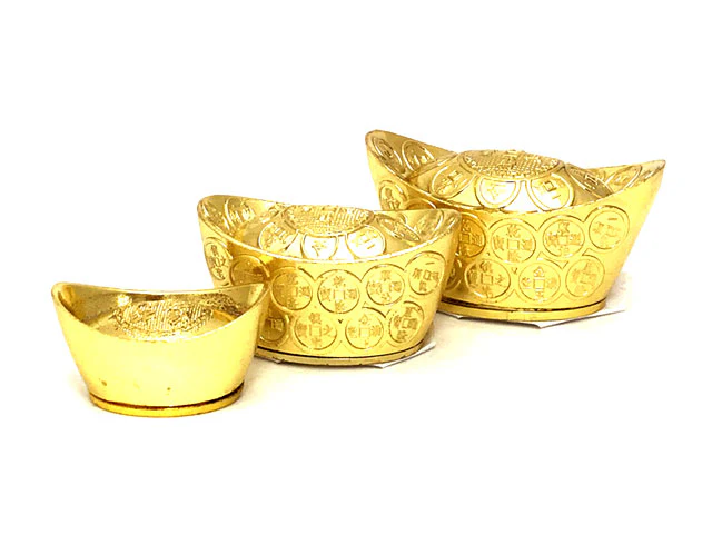 Lucky Gold Ingot Display - Metal - Image 2