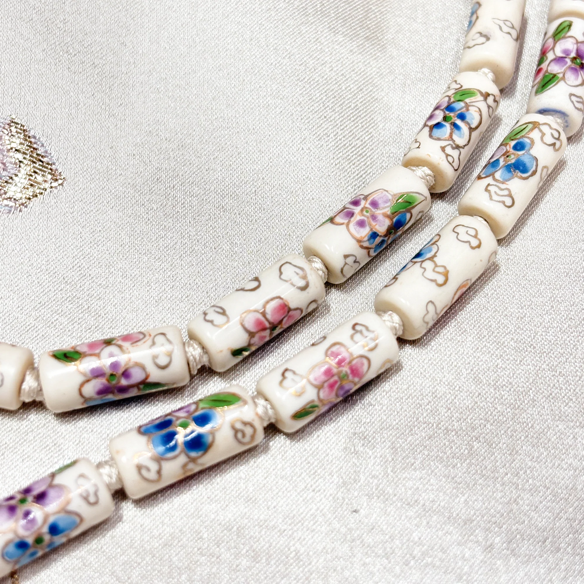 Tube-Shaped Cloisonne-Design Porcelain Necklace with Lotus Pattern (Various Colors) - Image 3