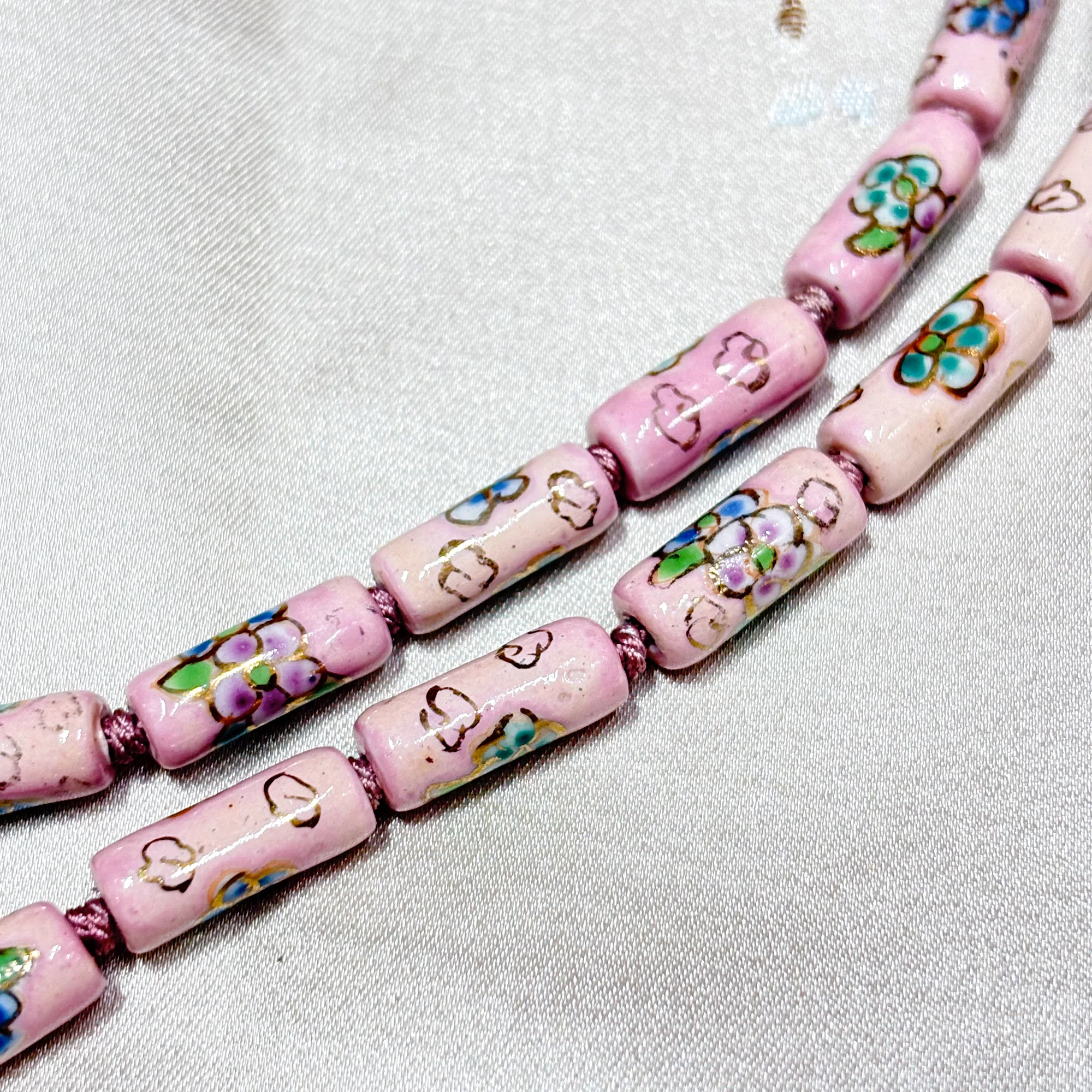 Tube-Shaped Cloisonne-Design Porcelain Necklace with Lotus Pattern (Various Colors) - Image 5